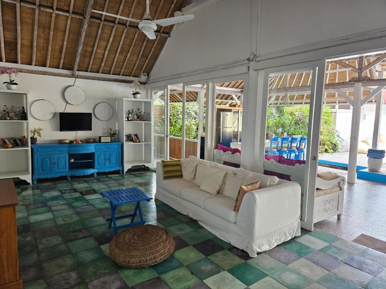 Villa Waru Lembongan Extérieur photo