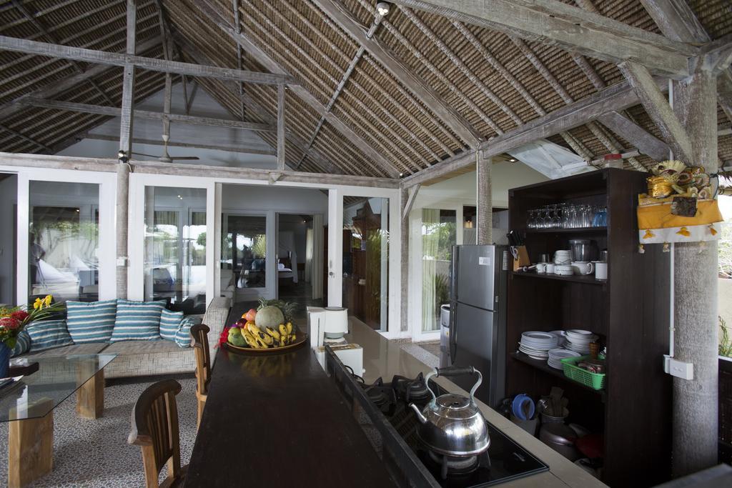 Villa Waru Lembongan Extérieur photo